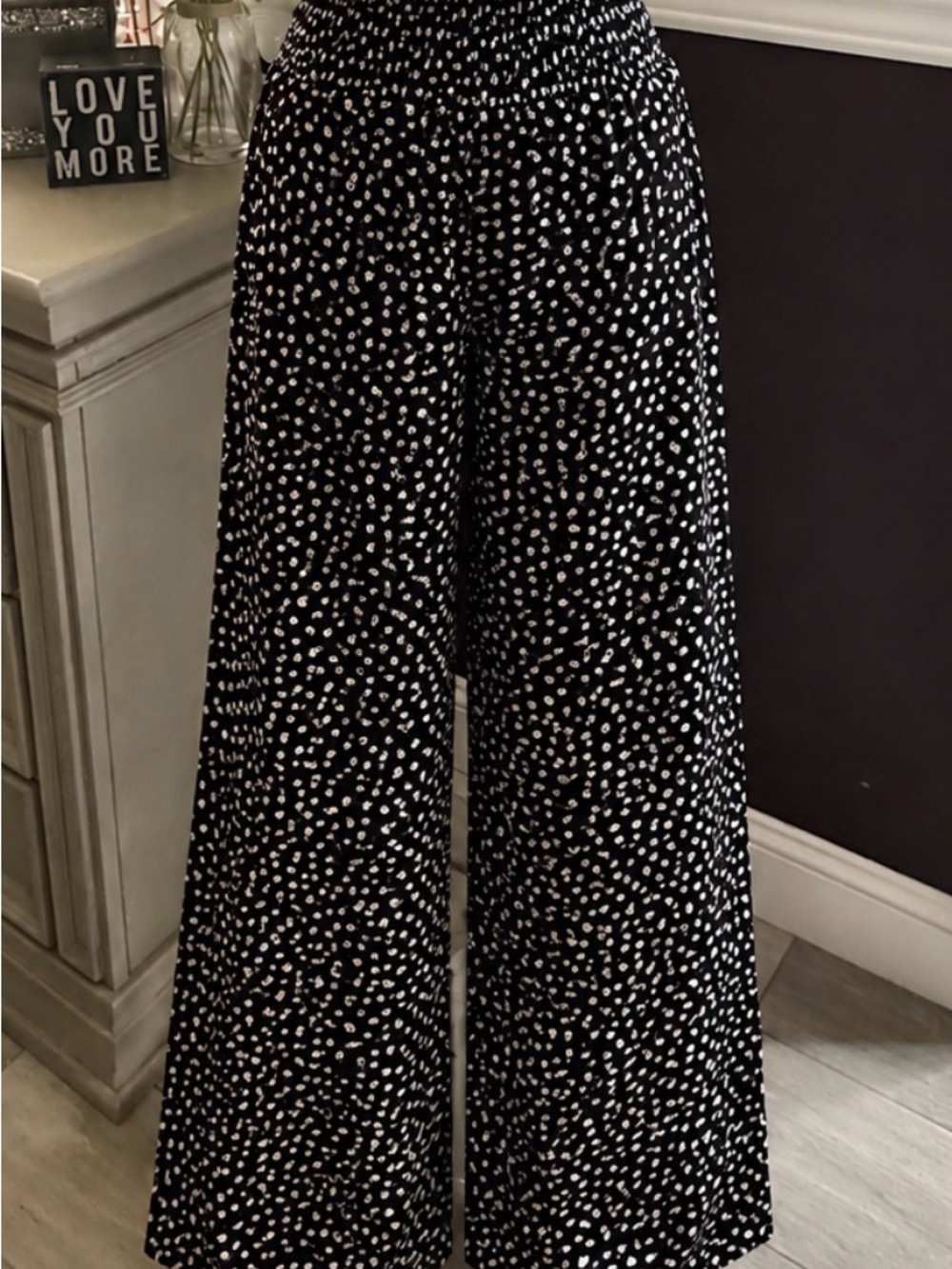 SHEIN Black White Daisy Floral Wide Leg Pants Size M